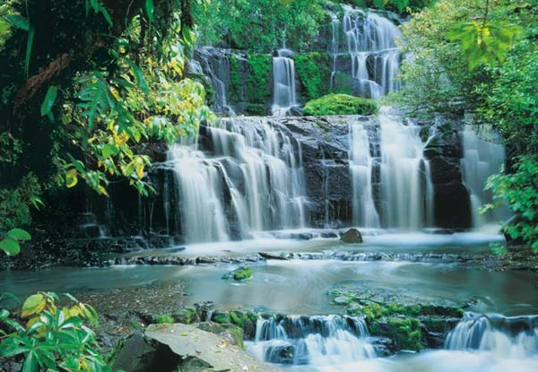 Fototapeta 8-256 Pura Kaunui Falls   