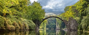 Fototapeta na flizelinie MP-2-0060 ARCH BRIDGE