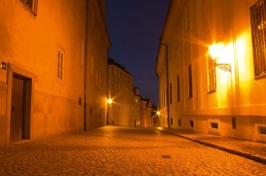 Fototapeta na Flizelinie MS-5-0738 Nocna ulica Pragi 375 x 250 cm