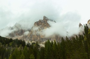 Fototapeta na flizelinie MS-5-1639 Mgła w Dolomitach 375 x 250 cm