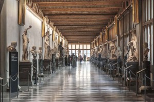 Fototapeta na Flizelinie MS-5-0957 Galeria Uffizi 375 x 250 cm